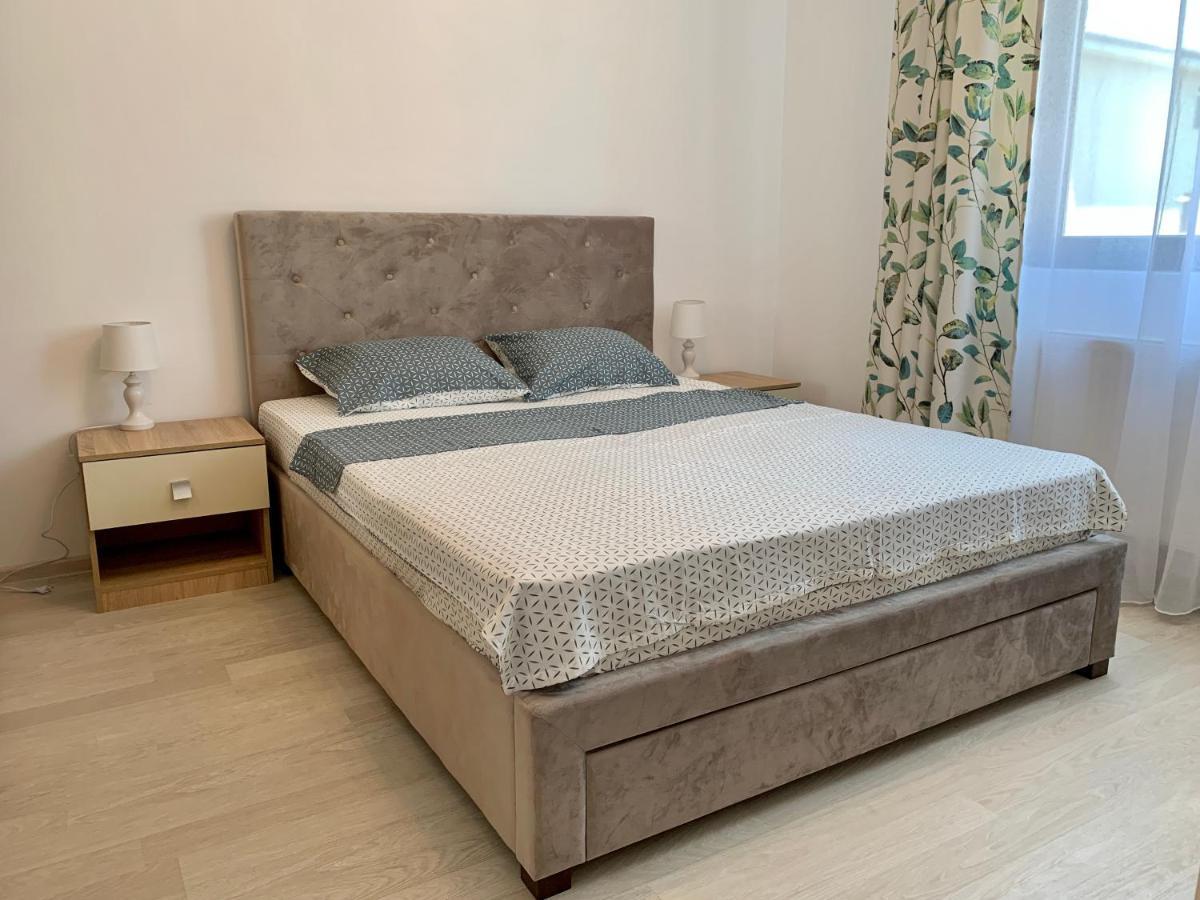 Luxor Apartment Otopeni 3 Екстер'єр фото